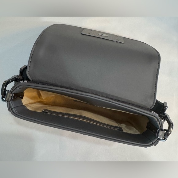 NWOT BiBi Lou Baku Gun Metal Gray Purse - Picture 4 of 6